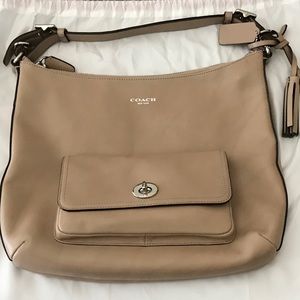Coach Courtenay Leather Hobo – NWOT